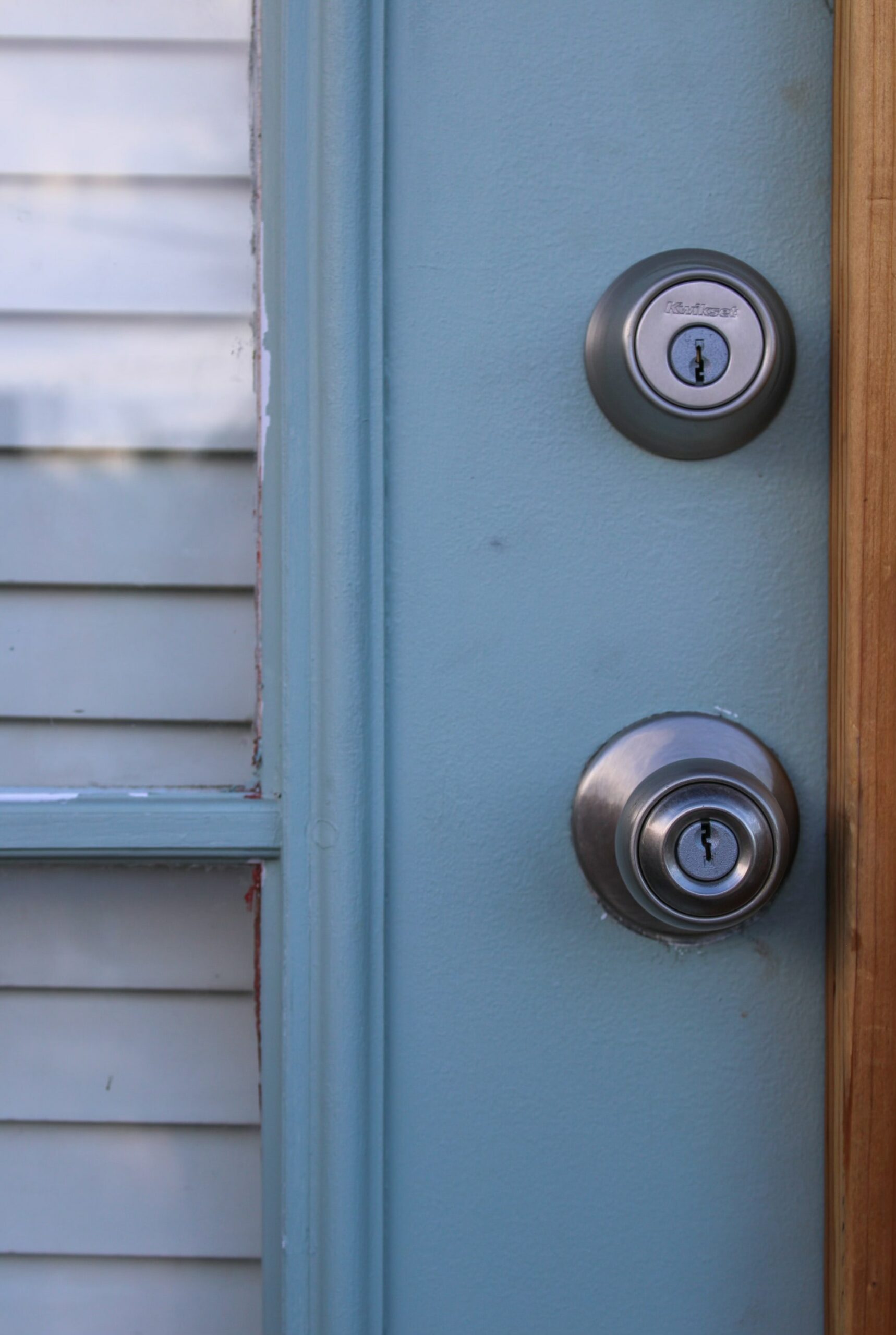 Keep Employees & Clients Secure: Best Door Lock Solutions